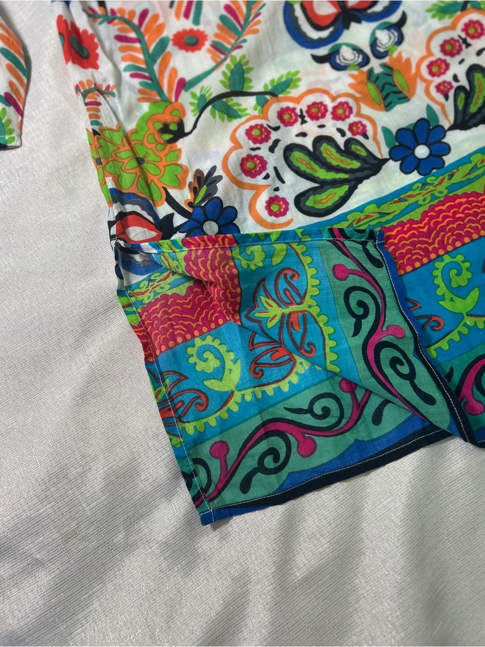 KikiSol V-neck White Multicolor Floral & Bird Print Tunic 100% Cotton Sz. L - Picture 6 of 12